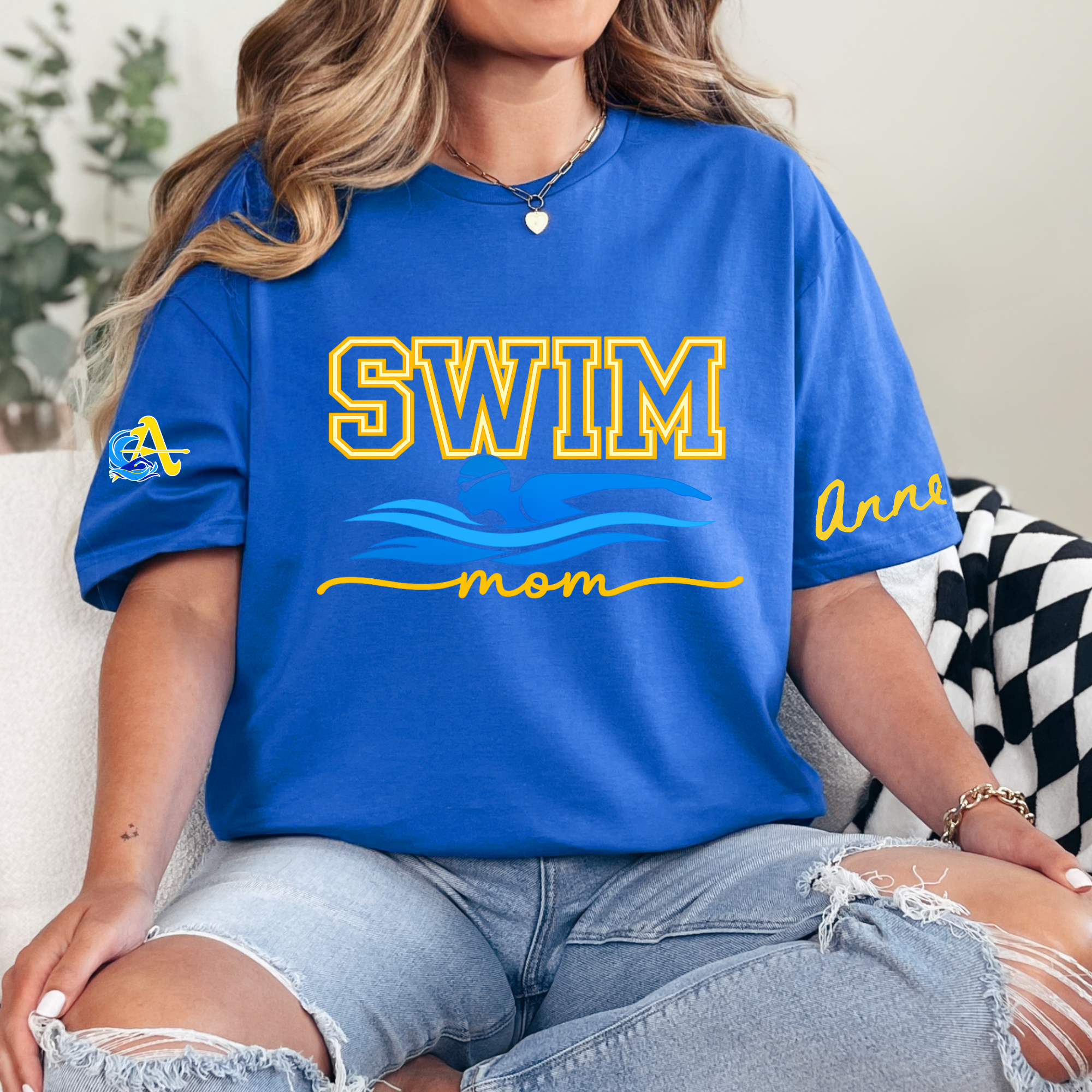 AMAT SWIM MOM TEE